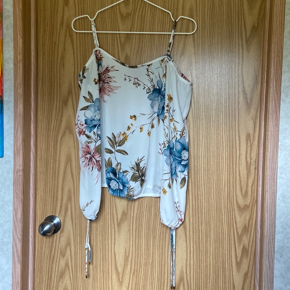 Off the shoulder long sleeve